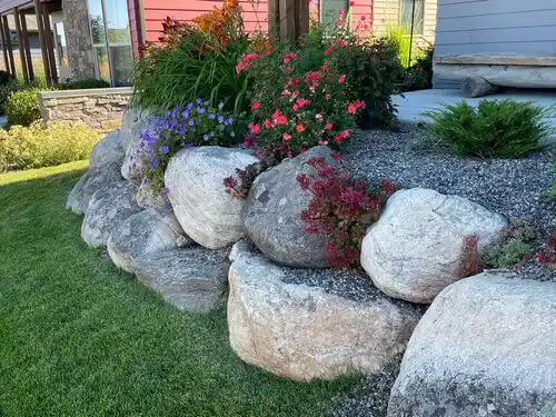 landscaping services Lake Delton